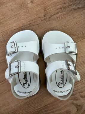 FootMates White Double-Buckle Baby Sandals